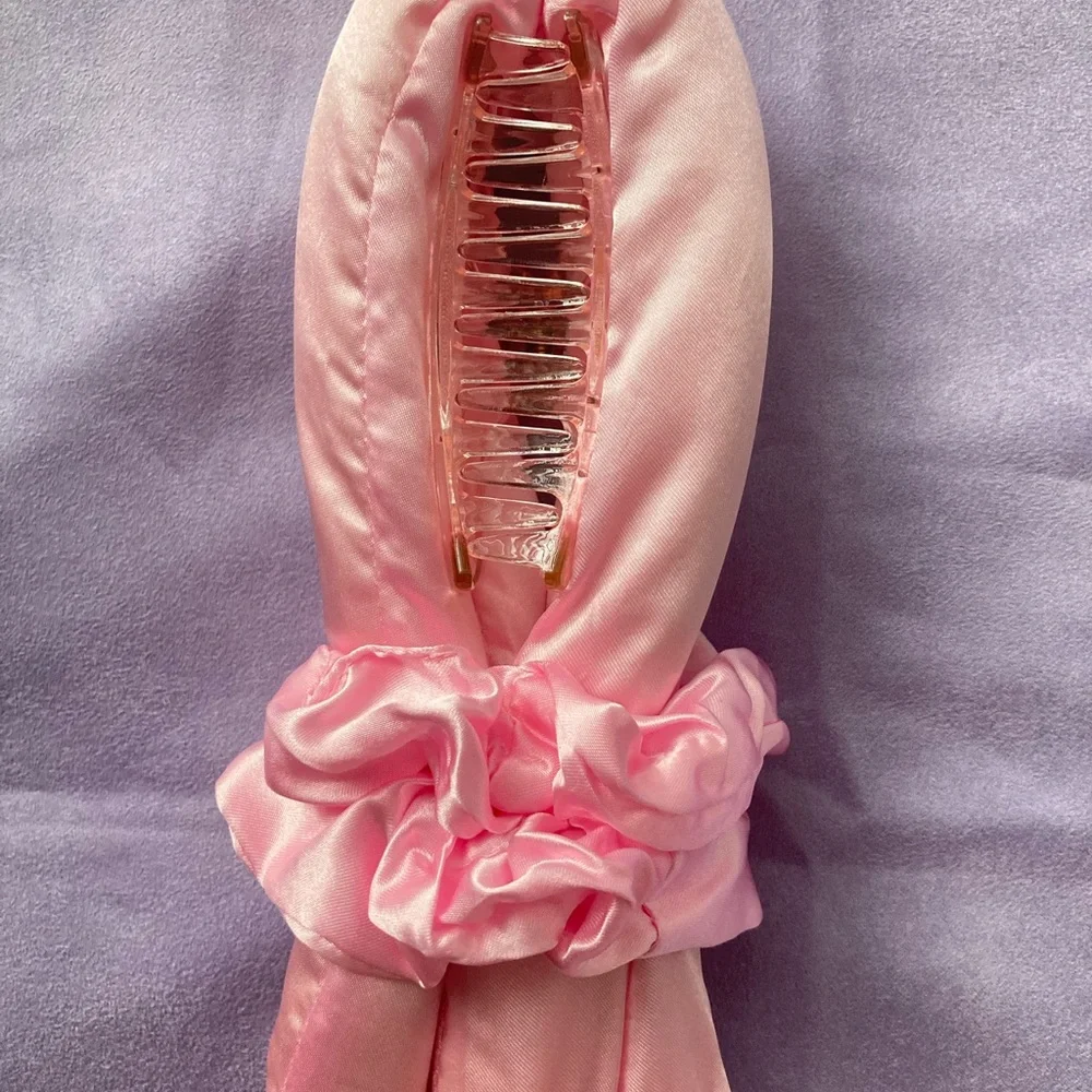 Pink Satin Heatless Curler